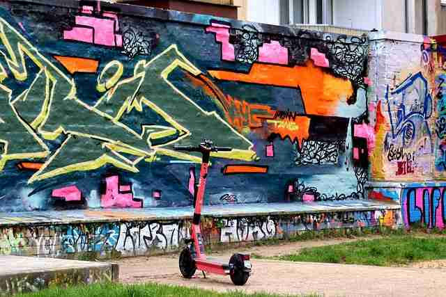 榴莲社区appAI 赋能：话题升级深读（165 ）